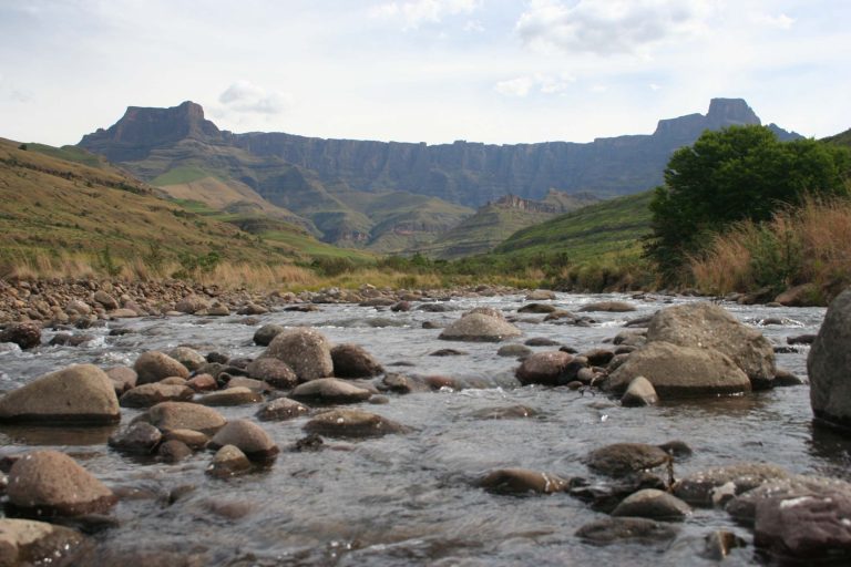 Hiking in South Africa the amphitheater